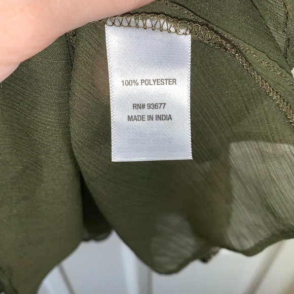 a.n.a a new approach ladies small speghetti strap blouse olive green floral - Picture 5 of 9